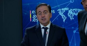 “أقدم من إسرائيل”.. مغردون يعلقون على استهداف تل أبيب قنصلية إسبانيا بالقدس