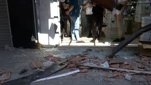 الاحتلال يقتل فلسطينيين بقلقيلية ويحتجز جثمانيهما
