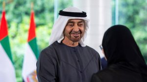 رئيس الإمارات يجري اتصالات هاتفية مع بيل كلينتون وعائلة جيمي كارتر – أخبار
