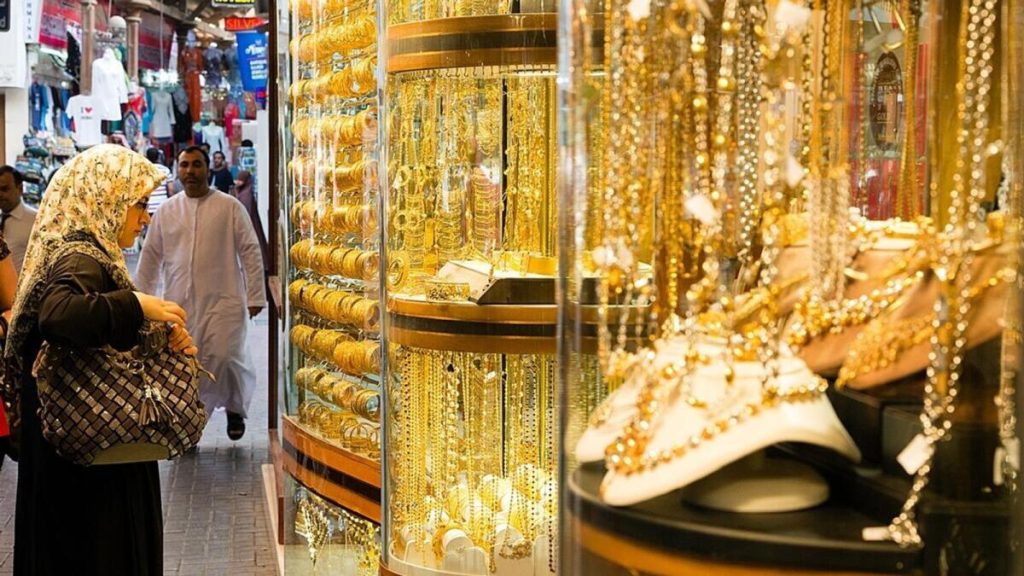 دبي: يستمر ارتفاع أسعار الذهب، ومن المتوقع أن يرتفع أكثر على المدى المتوسط - أخبار