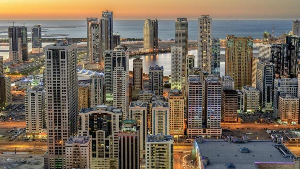 الإمارات العربية المتحدة: هل يمكن لأصحاب العقارات زيادة الإيجار كل عام في الشارقة؟ – أخبار