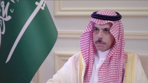 وزير الخارجية السعودي يدعو إلى تكثيف الجهود العربية والإسلامية لوقف الانتهاكات الإسرائيلية