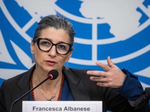 إسرائيل تطالب الأمم المتحدة بإلغاء لجنة حقوق الإنسان بالأراضي الفلسطينية