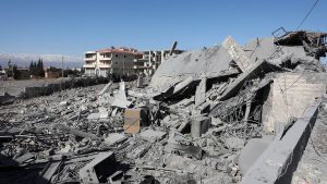 الجزيرة ترصد حجم الدمار الذي خلفته الغارات الإسرائيلية في تمنين بالبقاع