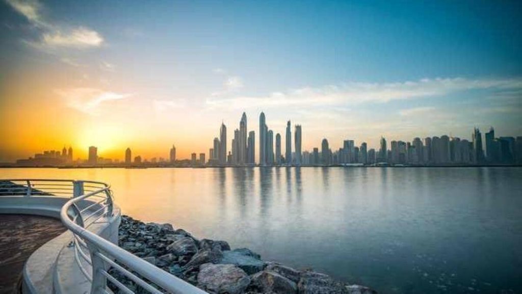 طقس الإمارات: سماء صافية ورياح خفيفة إلى معتدلة – أخبار