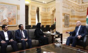 قطر تطلق جسرا جويا لمساعدة لبنان وتدعو لوقف تسليح إسرائيل
