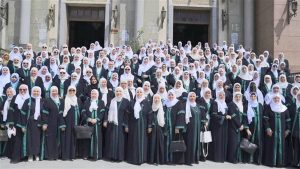 وزير الأوقاف يعلن عن خطة دعوية توعوية واسعة للواعظات لتعزيز الترابط الأسري
