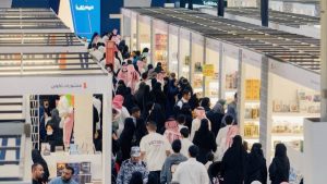 أكثر من مليون زائر بمبيعات تجاوزت 28 مليون ريال مع اقتراب اختتام معرض الرياض للكتاب