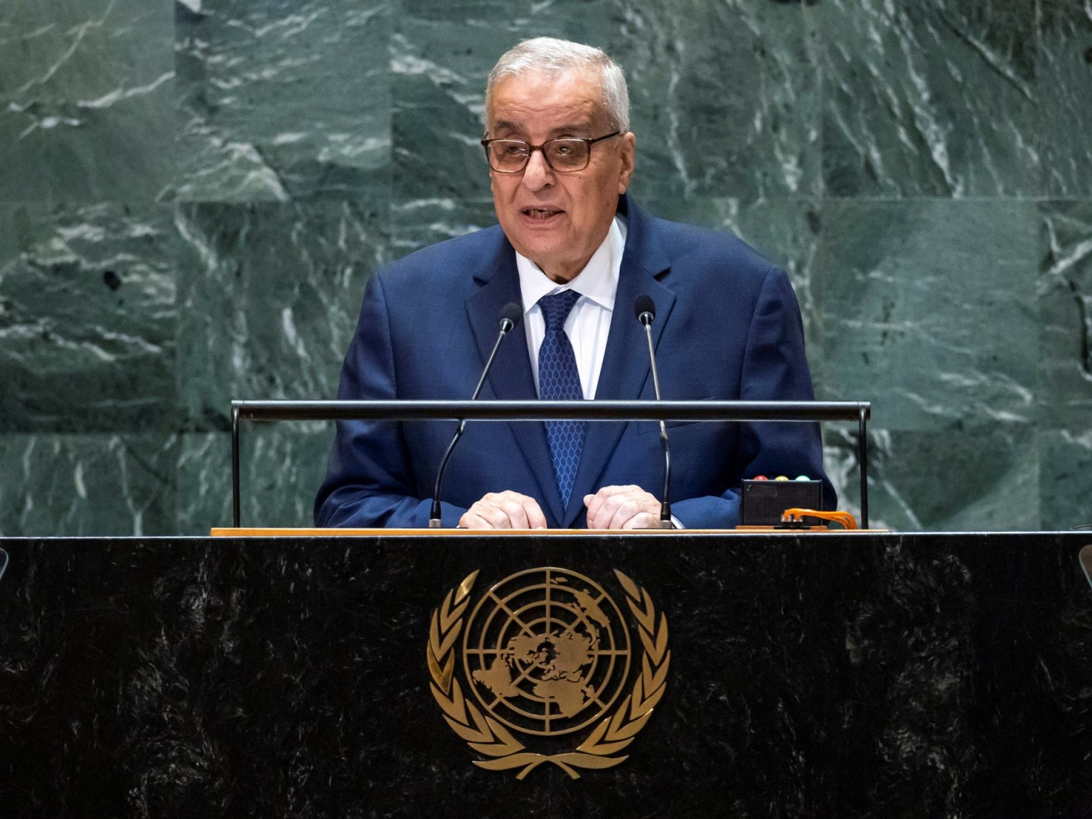 وزير خارجية لبنان: نصر الله وافق على وقف إطلاق النار مع إسرائيل قبل اغتياله