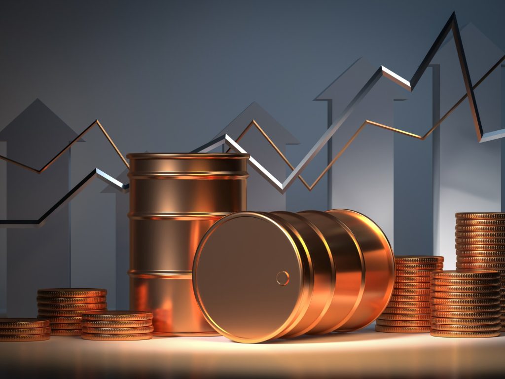 النفط يواصل صعوده بعد تأييد بايدن ردا إسرائيليا على إيران