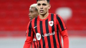 شوبير يفجر مفاجأة عن موعد تعاقد أشرف بن شرقي مع الزمالك