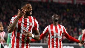 برينتفورد يفوز على بورنموث 3-2 بالدوري الإنجليزي