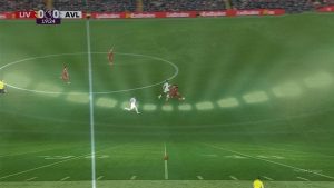 محمد صلاح يصنع هدف تقدم ليفربول على أستون فيلا بالشوط الأول بالدوري الإنجليزي