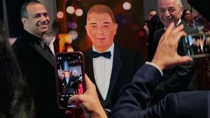 تكريم محمود حميدة من المهرجان المصري الأمريكي