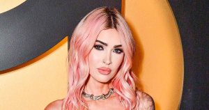 5 قصص ساخنة على مجلة Us Weekly: ميغان فوكس حامل، والمشتبه به ليام باين يتحدث علنًا