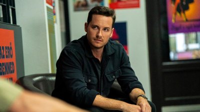 Jesse Lee Soffer معاينة FBI لاول مرة تضايقات إظهار إعادة الابتكار والتوتر الأول