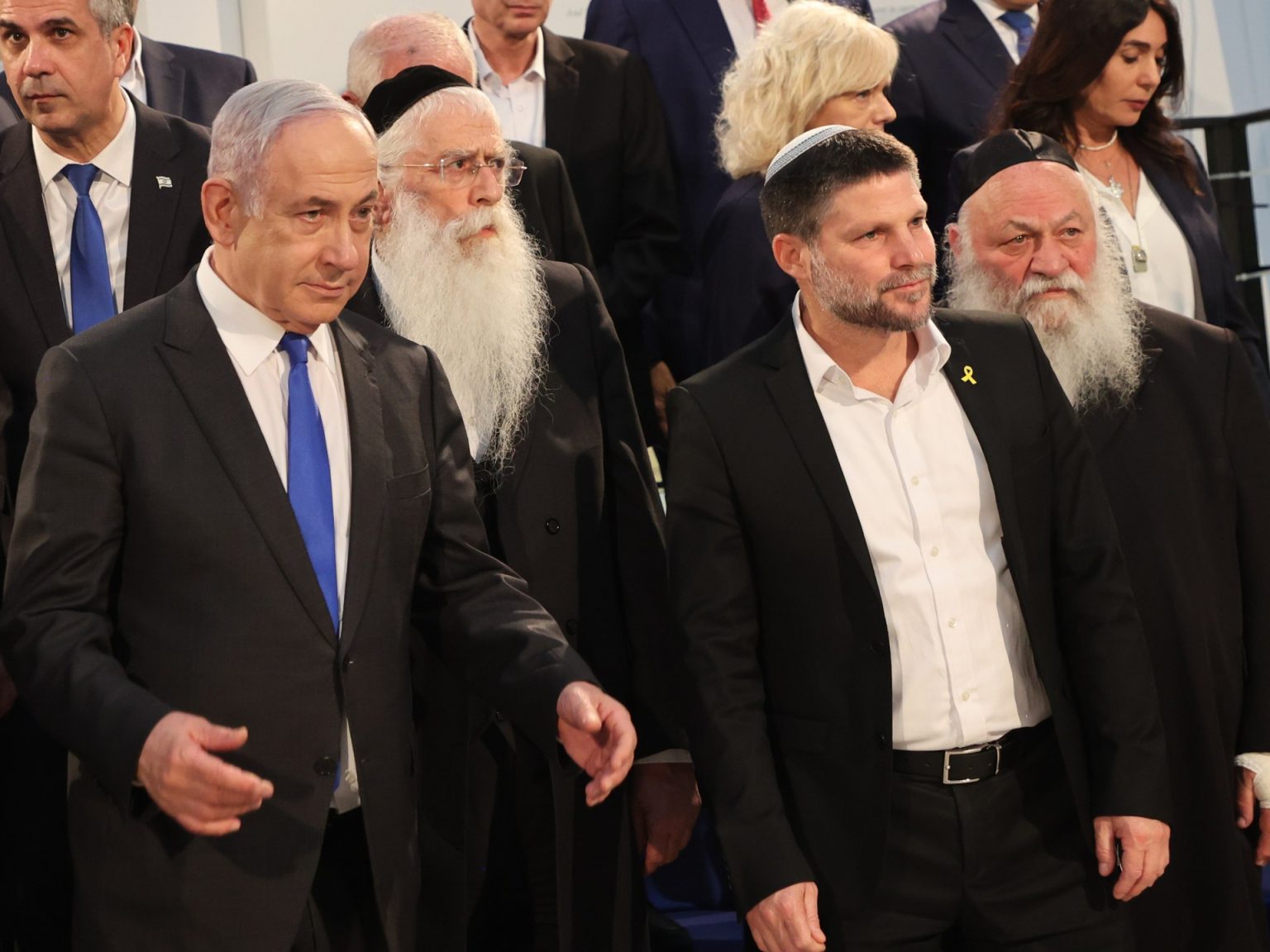 “الكابينت” يبحث الأحد السيادة على الضفة الغربية | أخبار