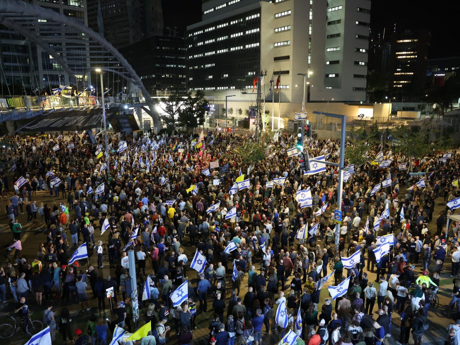 هآرتس: حاخامة فرنسية تتلقى تهديدات بالقتل لانتقادها سياسة إسرائيل في غزة