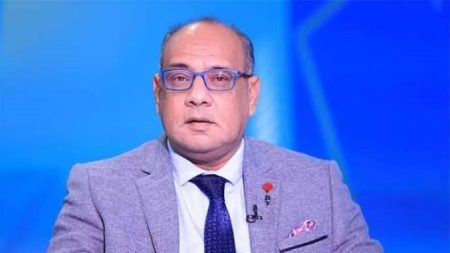 يمرض لكن لا يموت.. عمرو الدردير عن توالي أزمات نادي الزمالك