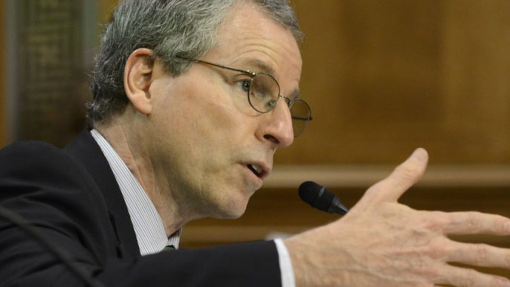 الرئاسة السورية تكذّب تصريحات سفير أميركي سابق عن الشرع