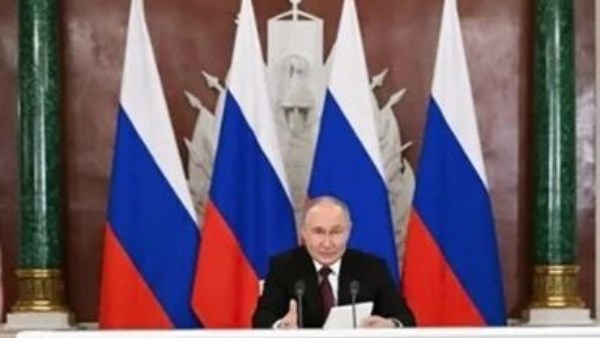 إيفان يواس: محادثات اسطنبول بين روسيا وأوكرانيا كانت عرضا مسرحيا موجها لـ ترامب