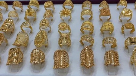 آخر تحديث لسعر الذهب مساء اليوم 31-1-2026