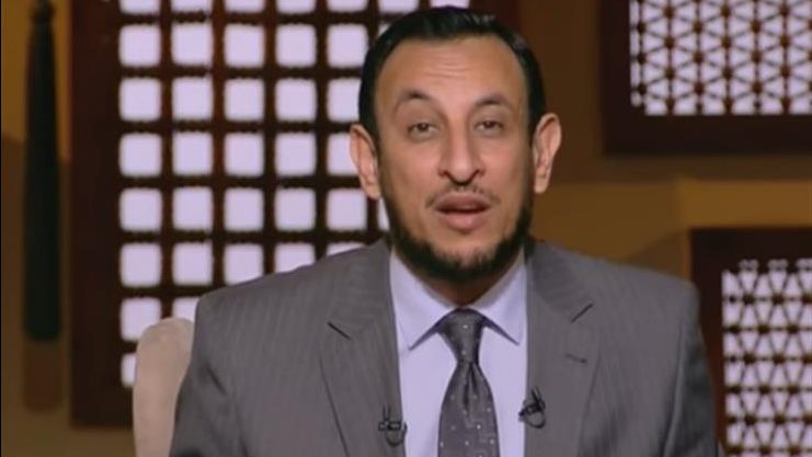 رمضان عبدالمعز يحذر: نعمتان قد ترفعانك أو تهويان بك