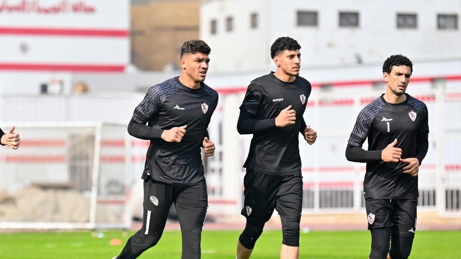 الزمالك يبحث عن تعزيز مركز حراسة المرمى بعد أزمة عواد وصبحي