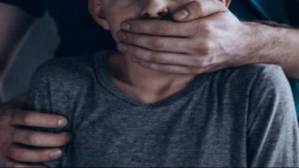 تفاصيل مُعاقبة ربة منزل بالسجن المُشدّد 5 سنوات بتهمة خطـ.ـف طفــ.ـل بالوايلي