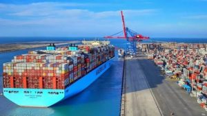 أحمد أموي يكشف عن خطة مصلحة الجمارك لتعظيم الصادرات