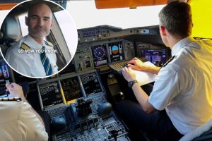 كشف الطيار معنى وراء التفاصيل عن الزي الرسمي