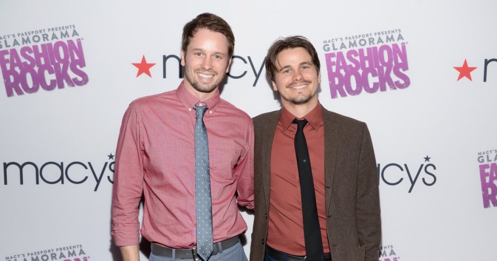 يريد جيسون ريتر “ماتوك” أن يلقي شقيقه تايلر ريتر كأخوة جوليان: “سيكون مناسبًا في” (حصري)