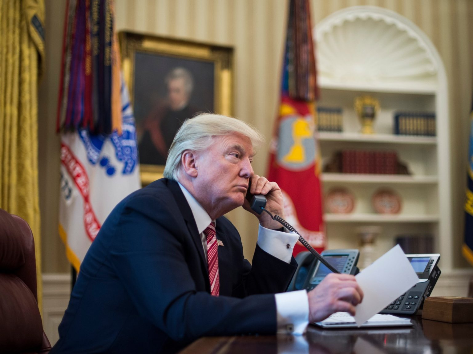 ترامب يُطلع قادة أوروبيين على موقف بوتين الحقيقي من الحرب في أوكرانيا