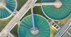 هل تستخدم مدينتك الكلور أو الكلورامين لعلاج مياهها؟ هذا لماذا يجب أن تهتم