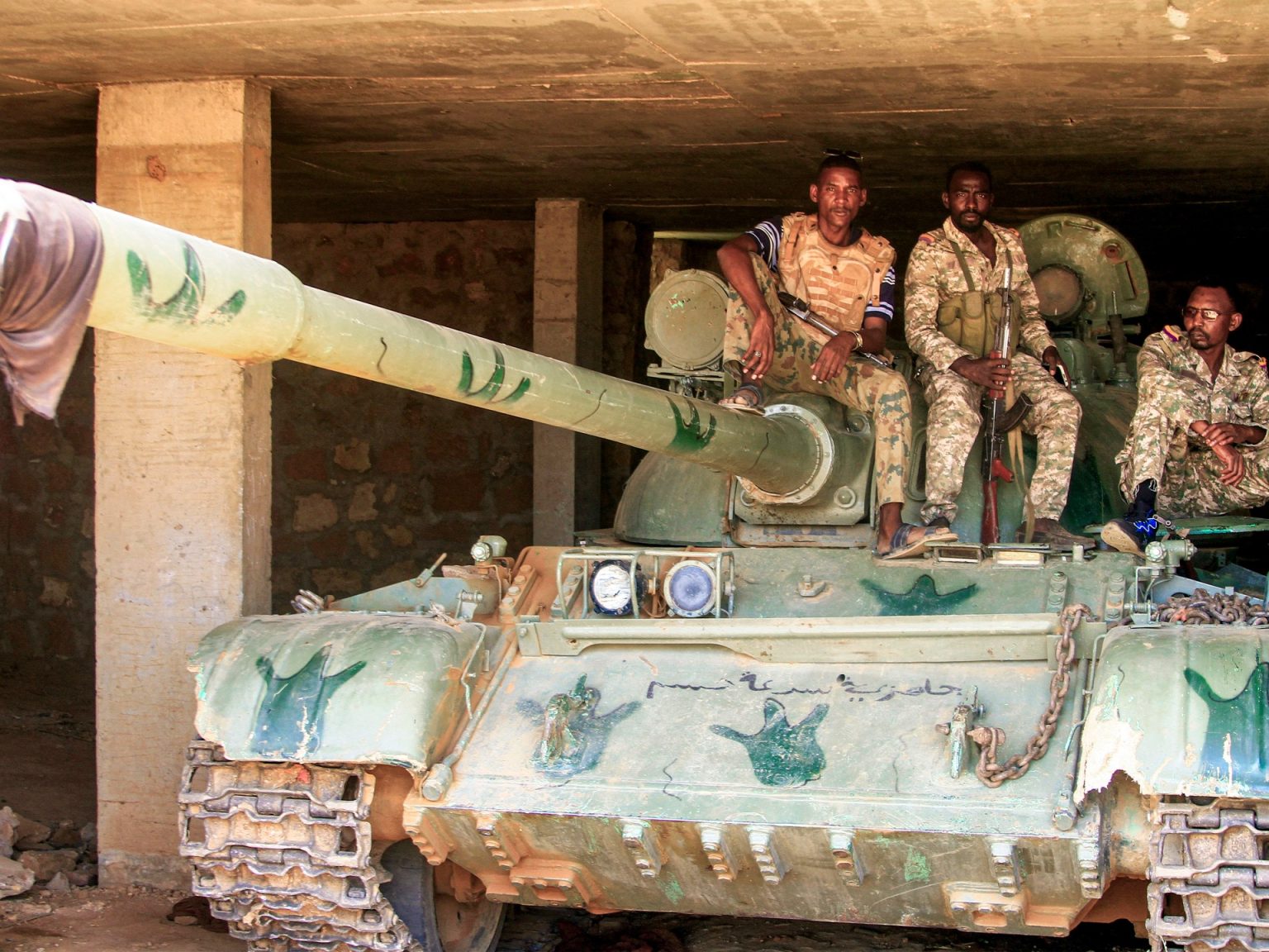 قتلى بهجوم للدعم السريع على مستشفيين والخرطوم تكافح لمواجهة الكوليرا