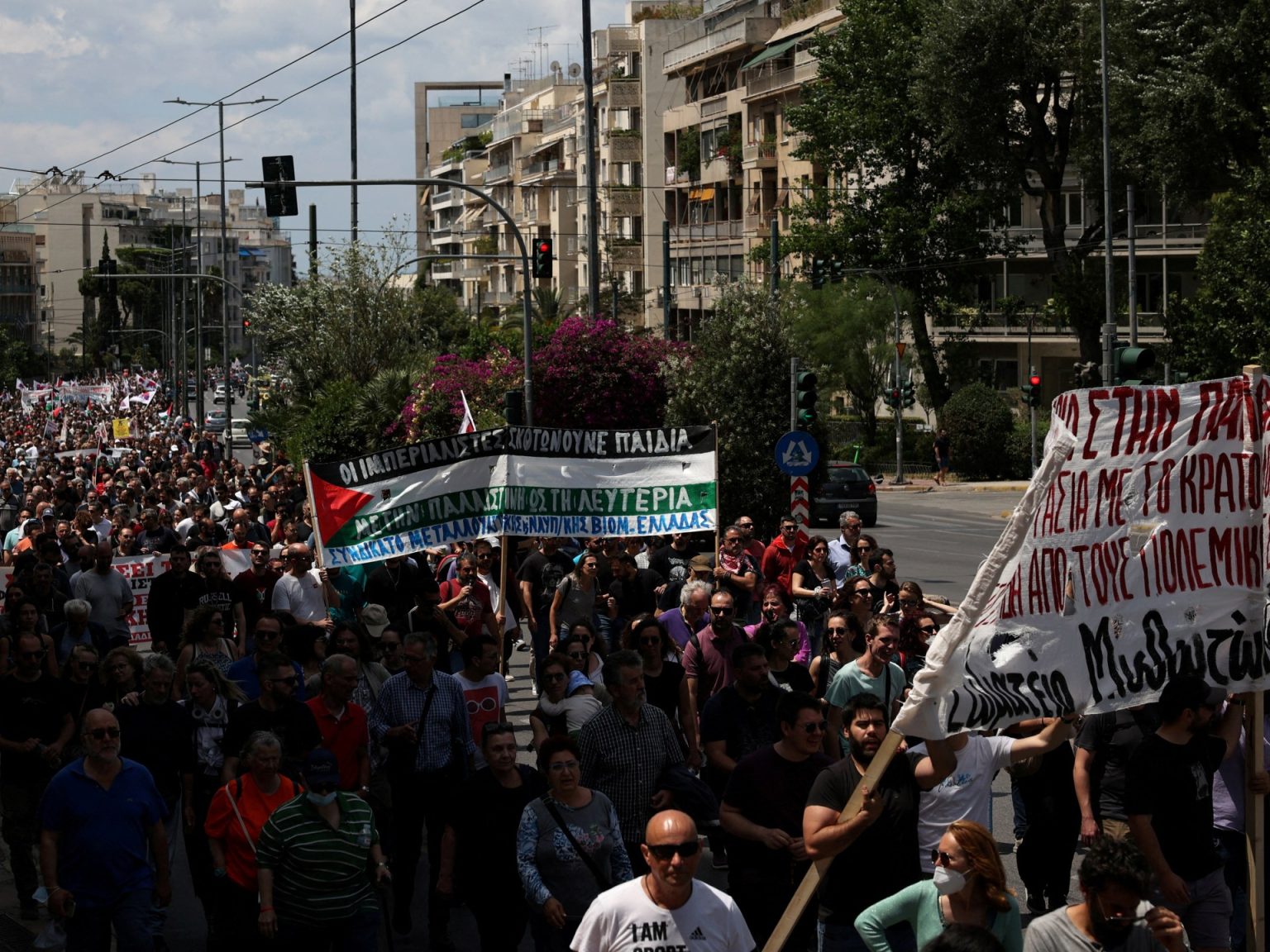 مظاهرات متواصلة بمدن أوروبية تنديدا بالحرب الإسرائيلية على غزة