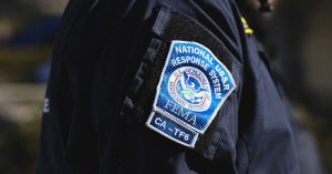 تنتهي FEMA من الباب إلى الباب في مناطق الكوارث