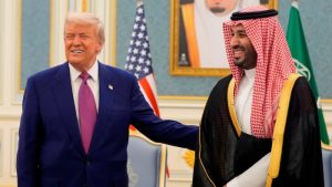 تتفق المملكة العربية السعودية والولايات المتحدة على 600 مليار دولار من صفقات الذكاء الاصطناعي والدفاع