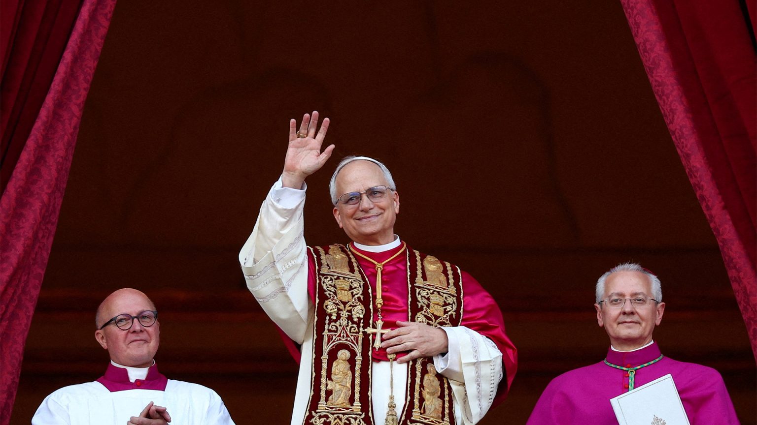 انتخاب الكاردينال روبرت بريفوست بابا جديدا للفاتيكان