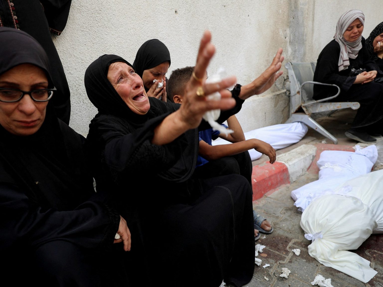 لا نهاية للموت.. حصيلة ثقيلة منذ استئناف العدوان على غزة