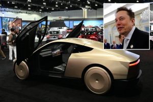 يقول Elon Musk Tesla على المسار الصحيح لإطلاق تجربة Robotaxi بحلول نهاية يونيو