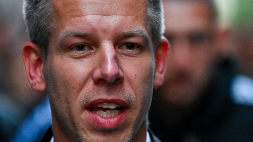 زعيم المعارضة الهنغارية بيتر ماجيار استجواب من قبل البرلمان الأوروبي