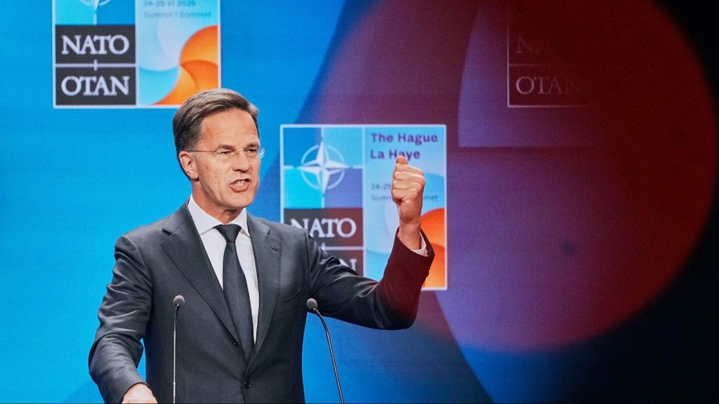 روت: هدف الناتو الجديد بنسبة 5 ٪ هو “قفزة الكم” لتحسين الدفاع الجوي وشراء “الآلاف” من الخزانات