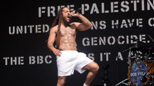 أدان الثنائي الشرير في المملكة المتحدة من أجل هتافات “الموت إلى جيش الدفاع الإسرائيلي” في Glastonbury