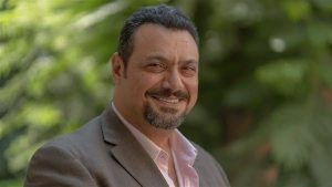 مراد مكرم: النقد حق للجمهور.. «الكورة والفن مش حكر على حد»