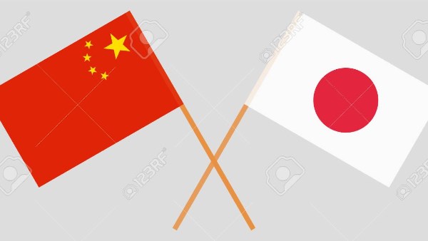 بعد حادث بين طائرتين عسكريتين.. اليابان تتهم الصين بإجراء مناورات خطيرة