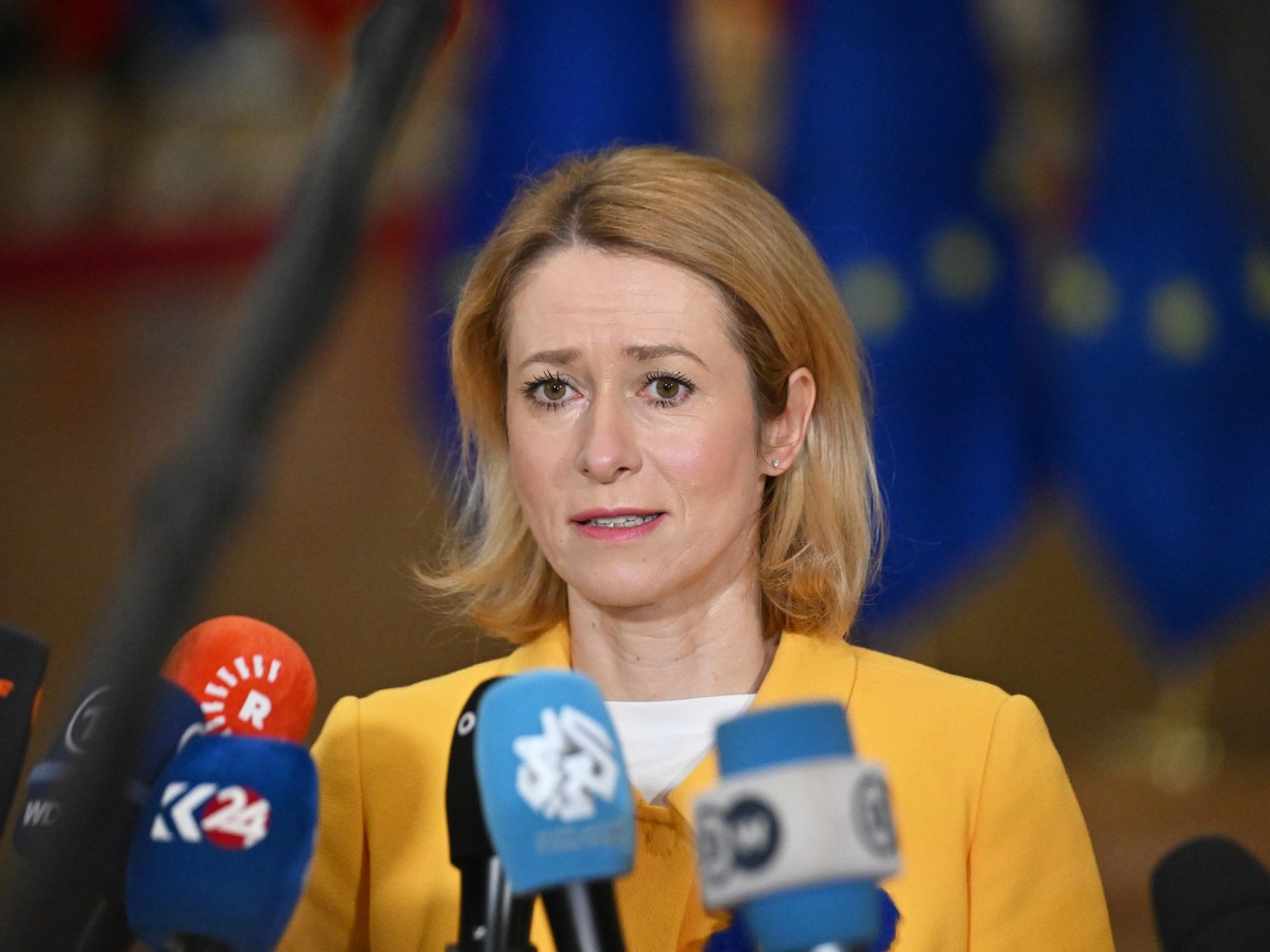 مسؤولة أوروبية: “الحب القاسي” لترامب أفضل من عدمه