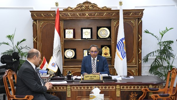 محافظ قنا يتابع الاستعدادات النهائية لامتحانات الثانوية العامة