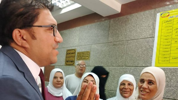 مدير تأمين صحي الغربية يتفقد تقديم الخدمات في عيادة السنطة الشاملة