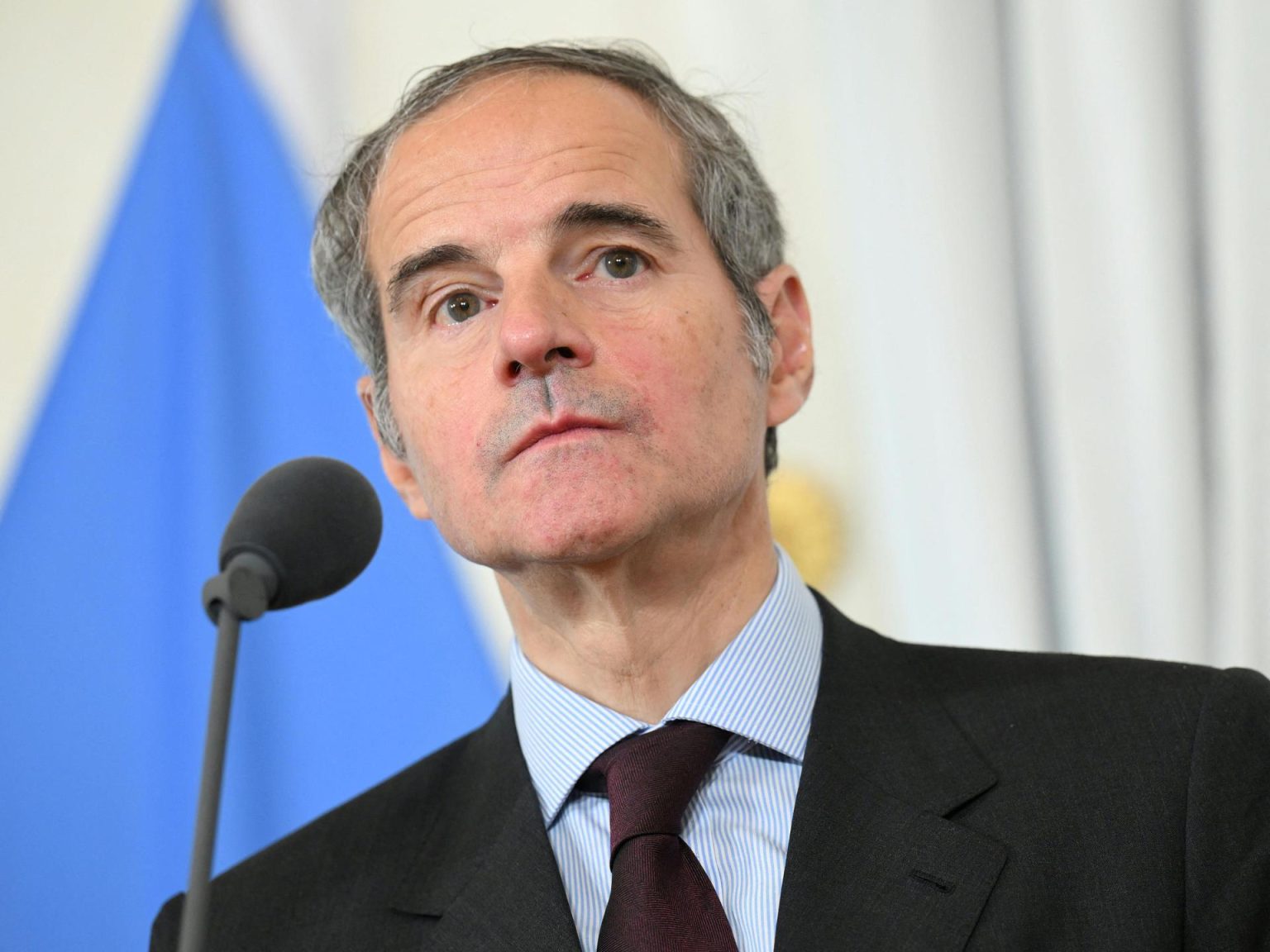 غروسي: العمل العسكري لن ينهي ملف إيران النووي